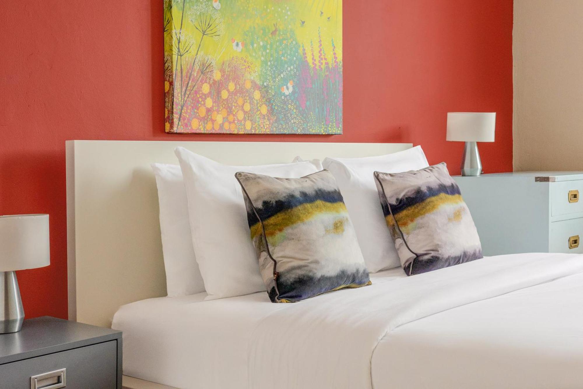 לונדון Bright Modern 1 Bedroom Flat, 5 Min To Vauxhall St מראה חיצוני תמונה