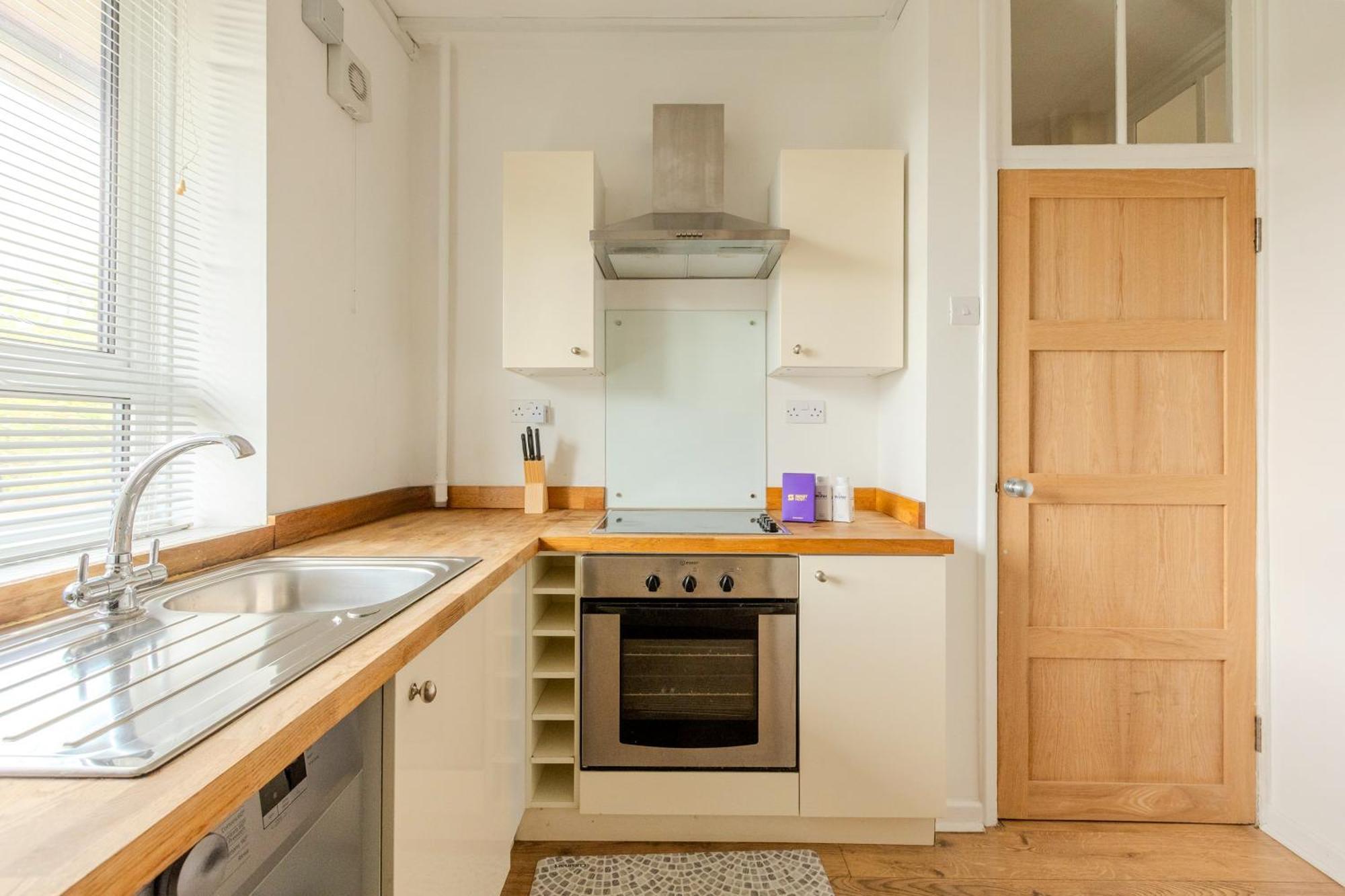 לונדון Bright Modern 1 Bedroom Flat, 5 Min To Vauxhall St מראה חיצוני תמונה