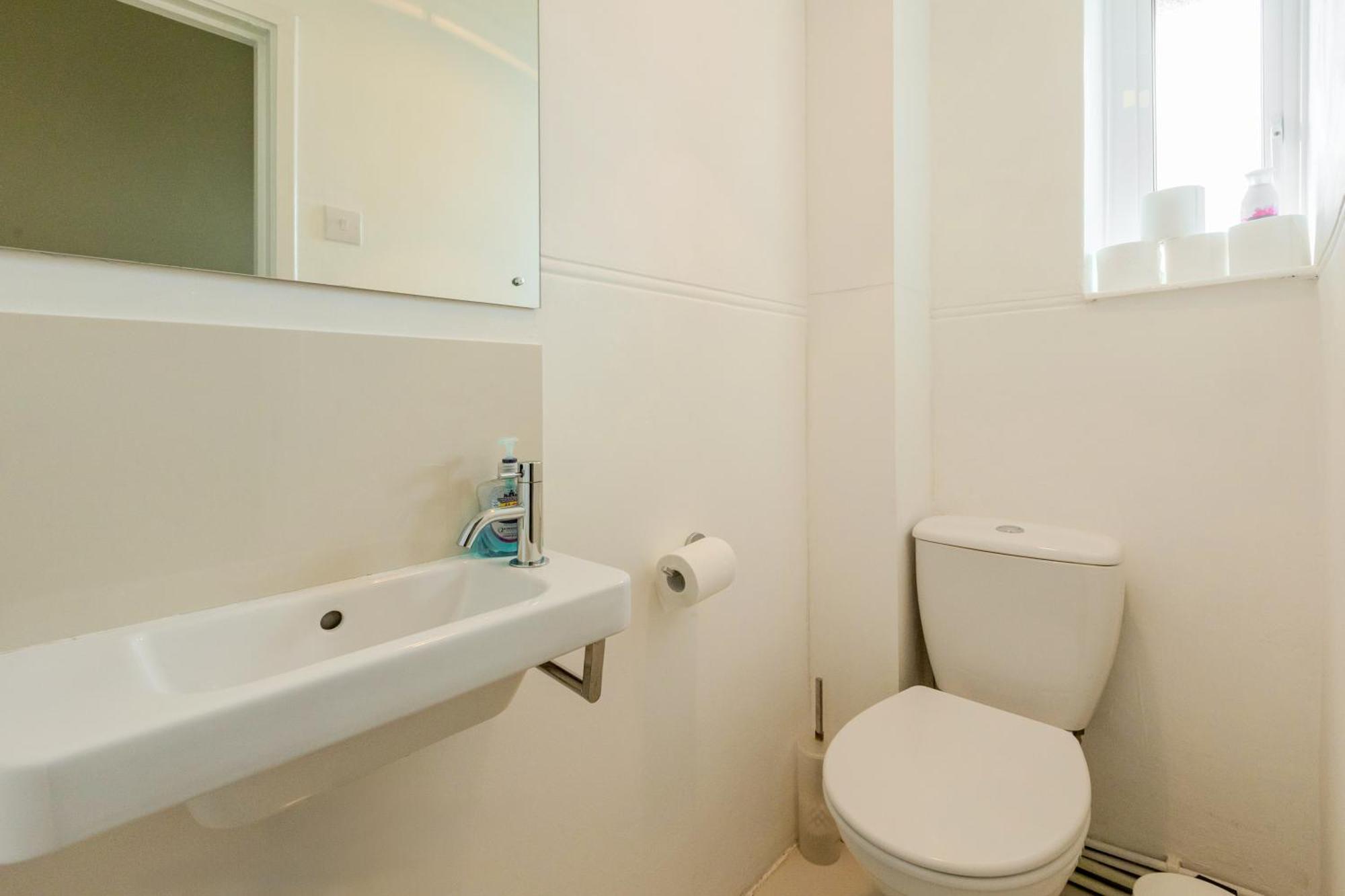 לונדון Bright Modern 1 Bedroom Flat, 5 Min To Vauxhall St מראה חיצוני תמונה